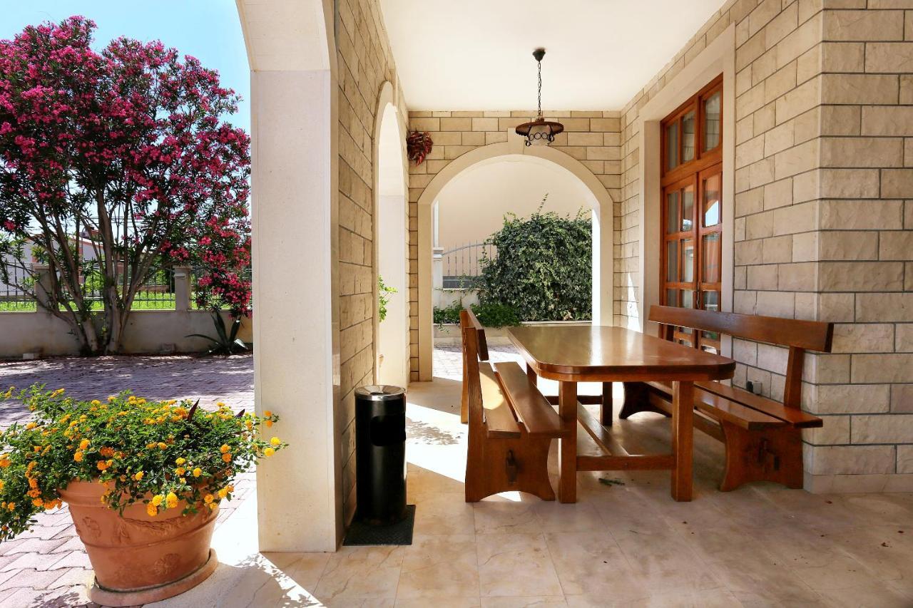 Apartments And Rooms With Parking Space Duce, Omis - 10303 Экстерьер фото