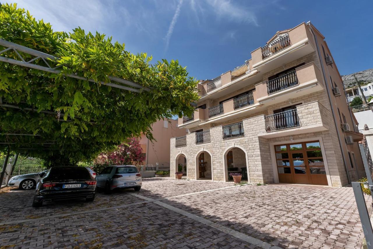 Apartments And Rooms With Parking Space Duce, Omis - 10303 Экстерьер фото