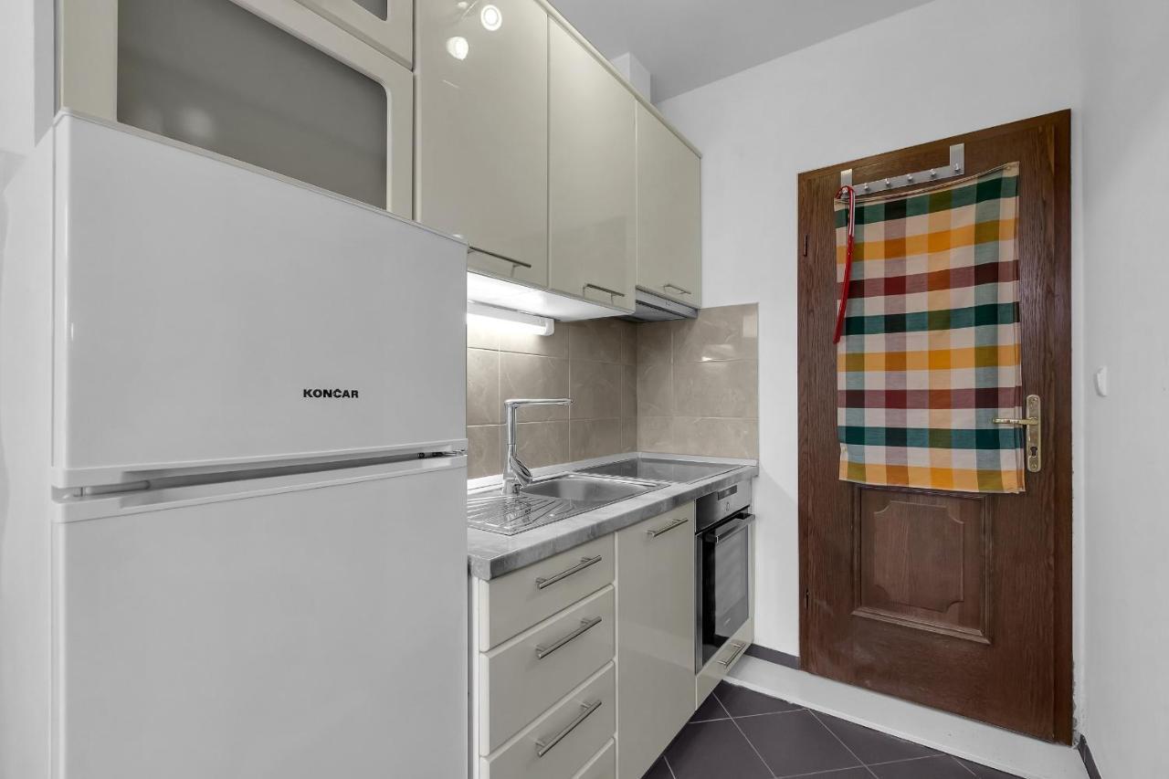 Apartments And Rooms With Parking Space Duce, Omis - 10303 Экстерьер фото