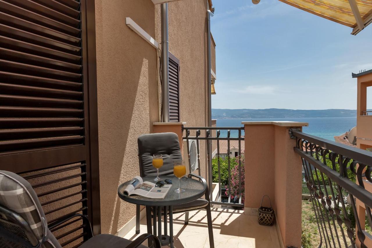 Apartments And Rooms With Parking Space Duce, Omis - 10303 Экстерьер фото