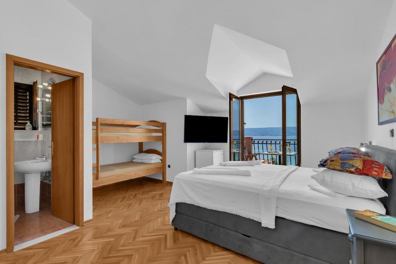Apartments And Rooms With Parking Space Duce, Omis - 10303 Экстерьер фото